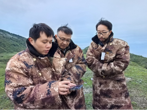 “科服保姆”牵线   天文专家为汉源县观星经济“把脉”